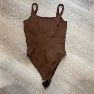OQQ Ribbed Bodysuit - Brown Large
